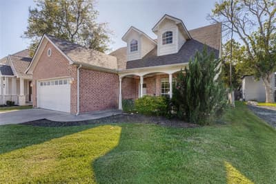 136 S College Street S, Keller TX 76248 - Photo 2