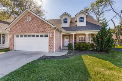 136 S College Street S, Keller TX 76248