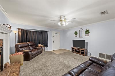 926 Rolling Hills Drive, Hewitt TX 76643 - Photo 3