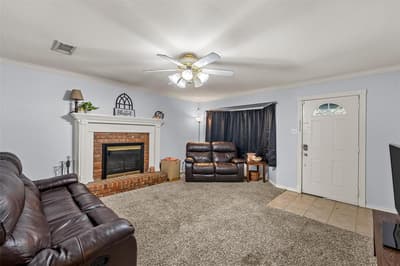 926 Rolling Hills Drive, Hewitt TX 76643 - Photo 4