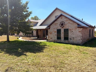 12820 N County Line Road, Ponder TX 76259 - Photo 2