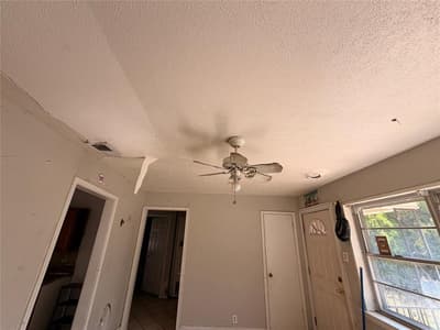 8109 Burroaks Drive, Dallas TX 75217 - Photo 5