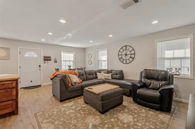 118 Red Bud Road, Gun Barrel City TX 75156 - Photo 3