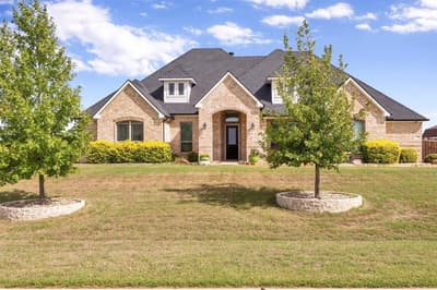 640 Cross Creek Drive, Waxahachie TX 75167