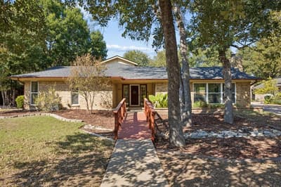 1501 Schumac Lane, Bedford TX 76022