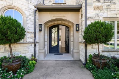 6406 Deloache Avenue, Dallas TX 75225 - Photo 2
