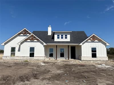 2017 Collin Street, Weatherford TX 76085