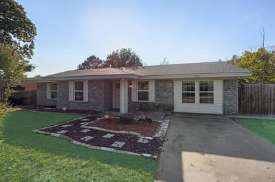 244 Richard Lane, Azle TX 76020 - Photo 2