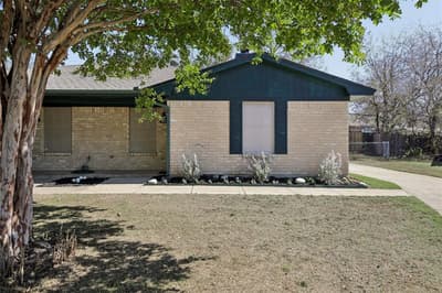 7724 Jennifer Lane, North Richland Hills TX 76182 - Photo 3