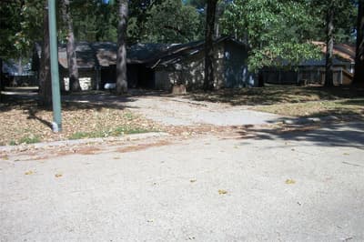 628 Albemarle Drive, Shreveport LA 71106 - Photo 2
