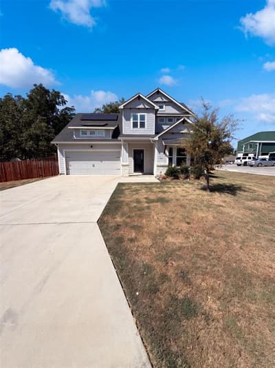 402 N Race Street, Tioga TX 76271