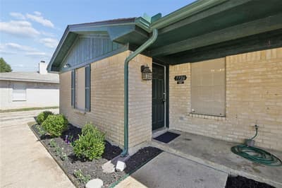 7726 Jennifer Lane, North Richland Hills TX 76182 - Photo 4