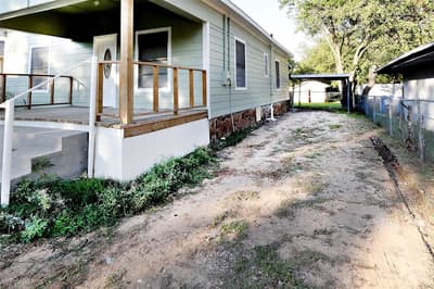 507 Orchard Street, Bowie TX 76230 - Photo 3