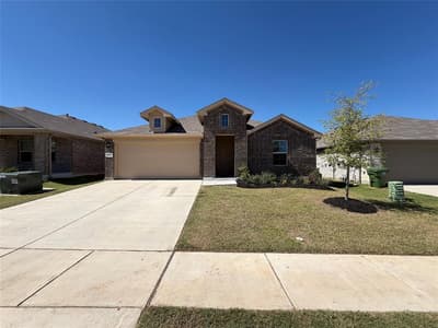 517 Bronze Circle W, Springtown TX 76082