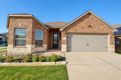 717 Lansman Trail, Denton TX 76207 - Photo 2