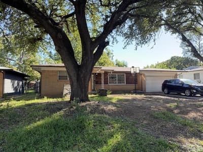 1202 W Tucker Boulevard, Arlington TX 76013 - Photo 3