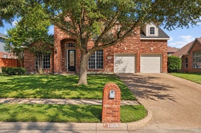 1005 Raspberry Lane, DeSoto TX 75115