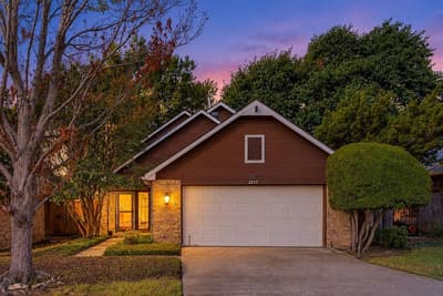 2535 Lake Bend Terrace, Carrollton TX 75006 - Photo 2