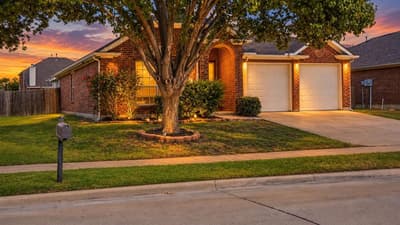 1029 Abigail Drive, Arlington TX 76002