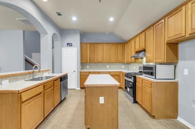 6710 Creek Bend, Rowlett TX 75089 - Photo 5