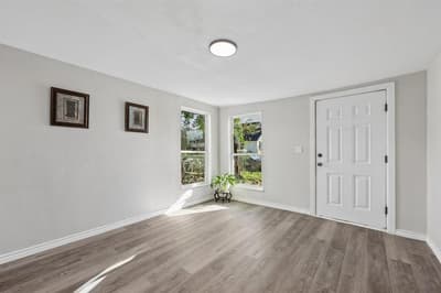 1724 Lloyd Avenue, Fort Worth TX 76105 - Photo 2