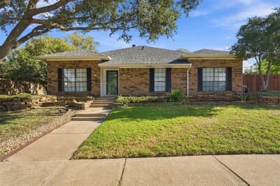 841 Villa Ridge Drive, Garland TX 75043 - Photo 2