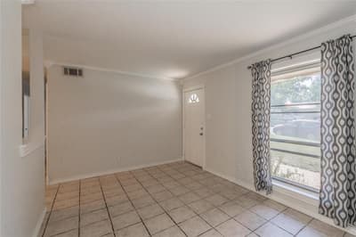 1104 Crane Drive, Euless TX 76039 - Photo 5