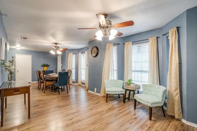 1219 Hyde Park Boulevard, Cleburne TX 76033 - Photo 5