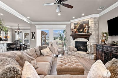 1601 Malibu Bay Court, Granbury TX 76048 - Photo 5