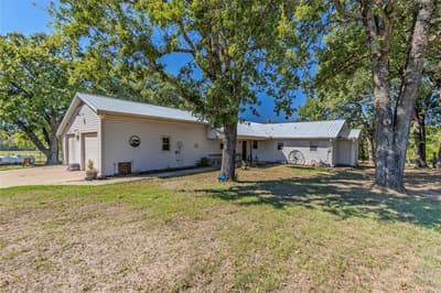 1586 County Road 4133, Cumby TX 75433 - Photo 3