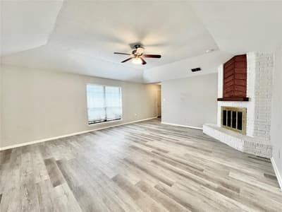 2319 Redbrook Drive, Arlington TX 76014 - Photo 3