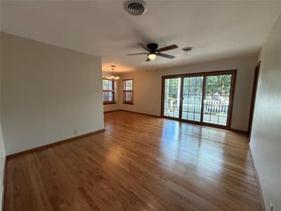 1519 Tulip Drive, Arlington TX 76013 - Photo 4