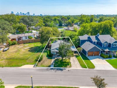 3817 Oaklawn Drive, Fort Worth TX 76107 - Photo 2
