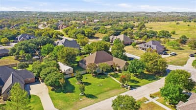 223 Deer Creek Drive, Aledo TX 76008