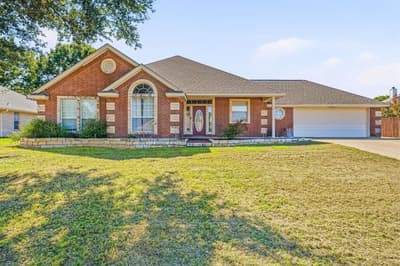 1466 Oakwood Drive, Stephenville TX 76401