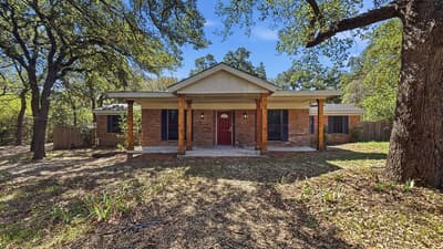 1004 Lakeview Drive, Joshua TX 76058