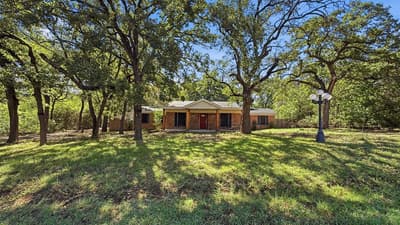 1004 Lakeview Drive, Joshua TX 76058 - Photo 4