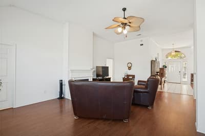 4714 Parkhaven Drive, Garland TX 75043 - Photo 5