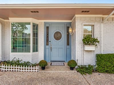 5718 Trail Meadow Drive, Dallas TX 75230 - Photo 3
