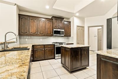 7614 Fallen Antler Place, Arlington TX 76002 - Photo 4