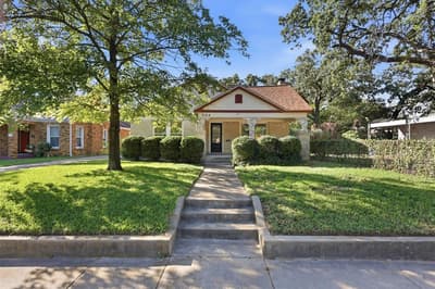 3104 Yucca Avenue, Fort Worth TX 76111
