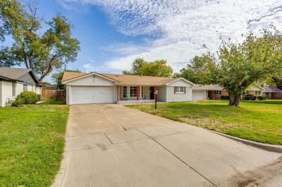 5605 Westcreek Drive, Fort Worth TX 76133 - Photo 2
