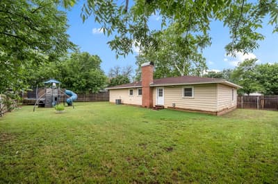421 S 1st Street, Krum TX 76249 - Photo 3
