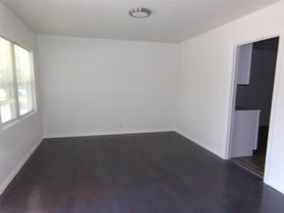 3423 Texas Drive, Dallas TX 75211 - Photo 4