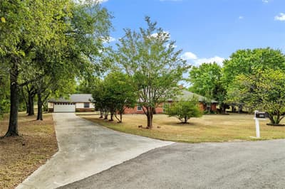 5030 Diamond Creek Drive, Midlothian TX 76065