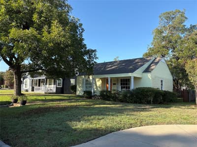 3620 Winston Road, Fort Worth TX 76109