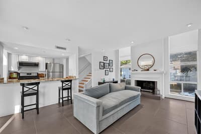 4003 Gilbert Avenue # 7, Dallas TX 75219 - Photo 2