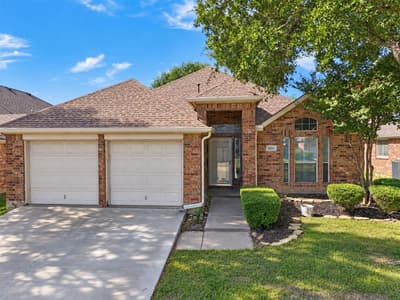 6831 Landing Drive, Grand Prairie TX 75054