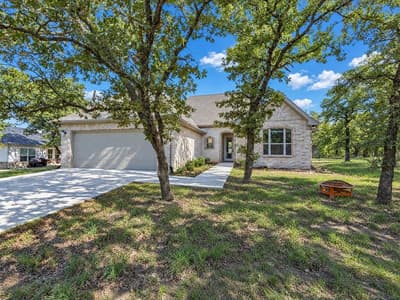 196 Bridwell Lane, Runaway Bay TX 76426 - Photo 2