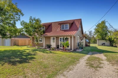 710 S Spears Street, Alvarado TX 76009